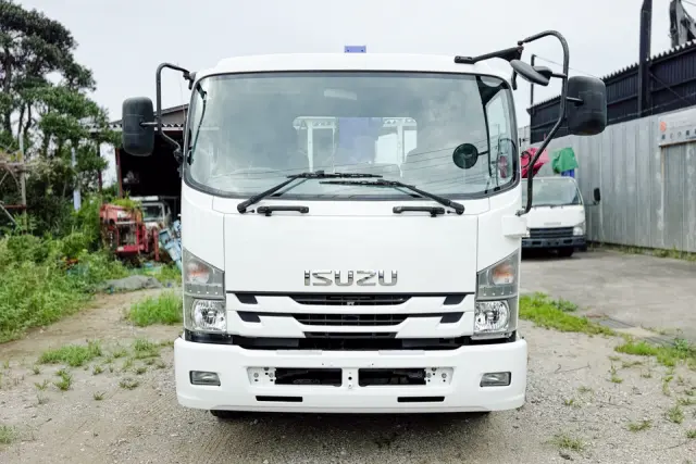 いすゞ フォワード TKG-FRR90S1(2WD)の写真2