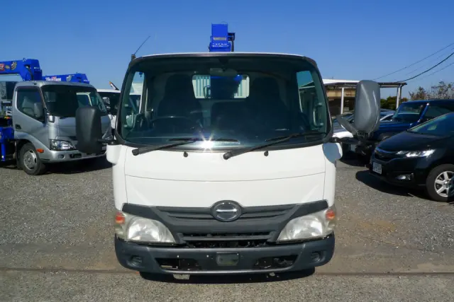 日野 デュトロ SKG-XZU620T(2WD)の写真2