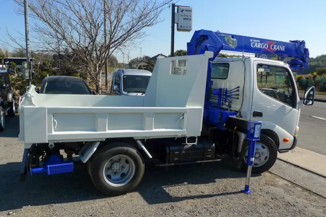 日野 デュトロ SKG-XZU620T(2WD)の写真12