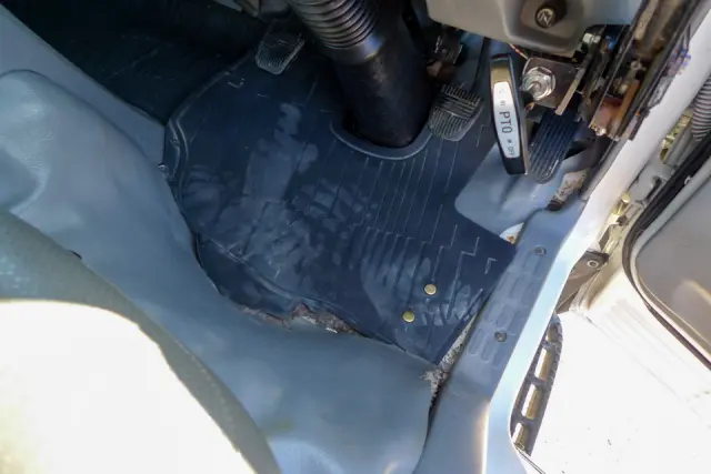 日野 デュトロ SKG-XZU620T(2WD)の写真27