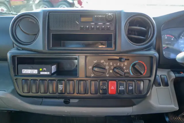 日野 デュトロ SKG-XZU620T(2WD)の写真31