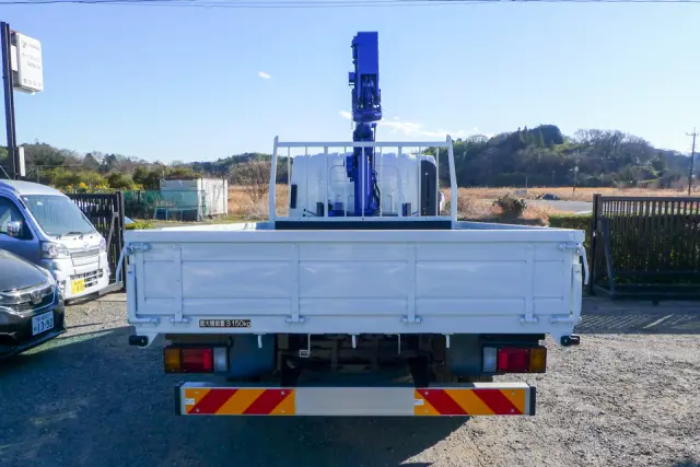 いすゞ エルフ TPG-NPR85N(2WD)の写真3