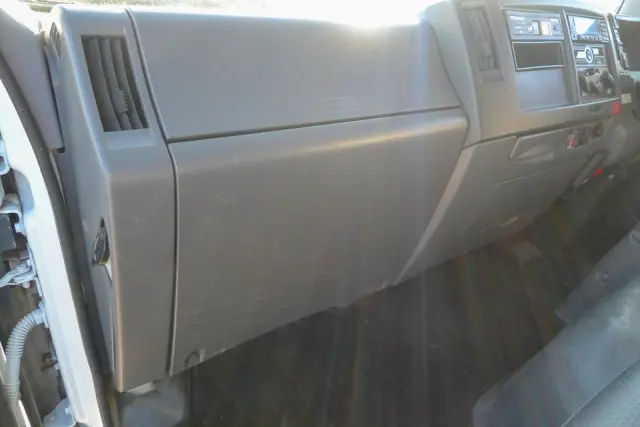 いすゞ エルフ TPG-NPR85N(2WD)の写真37