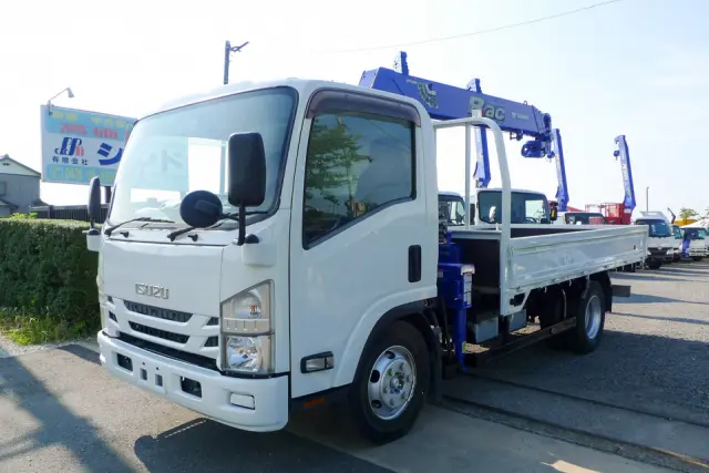 いすゞ エルフ 2RG-NPR88YN(2WD)の写真1