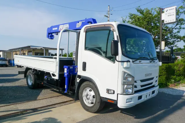 いすゞ エルフ 2RG-NPR88YN(2WD)の写真3