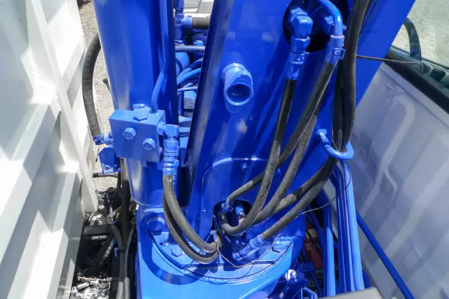 日野 デュトロ TKG-XZU620T(2WD)の写真17
