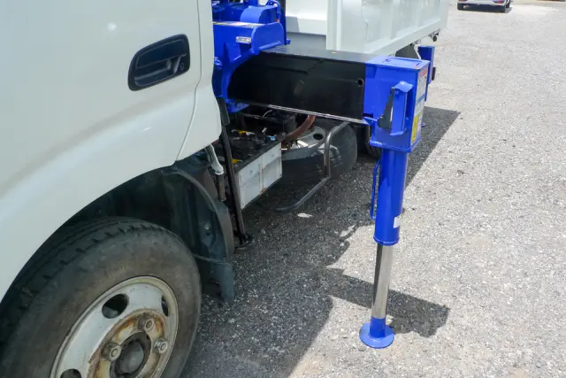 日野 デュトロ TKG-XZU620T(2WD)の写真21