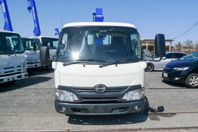 日野 デュトロ TKG-XZU695M(4WD)の写真2