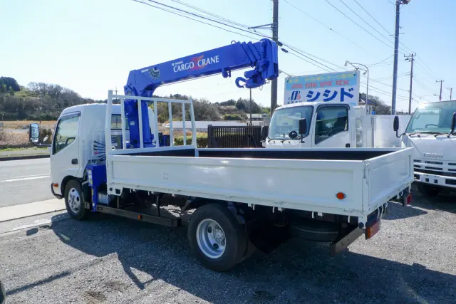 日野 デュトロ TKG-XZU695M(4WD)の写真5