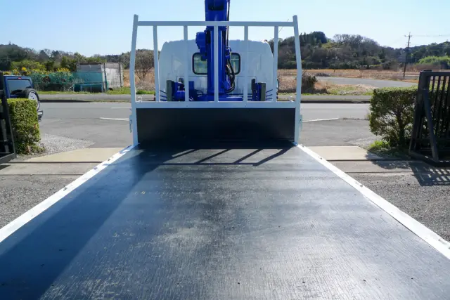 日野 デュトロ TKG-XZU695M(4WD)の写真10