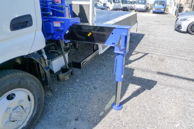 日野 デュトロ TKG-XZU695M(4WD)の写真11