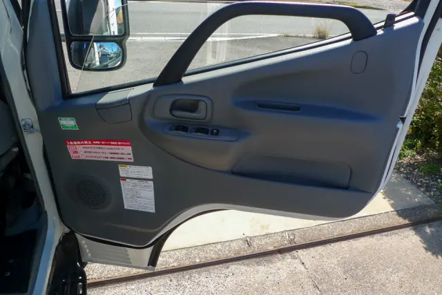 日野 デュトロ TKG-XZU695M(4WD)の写真27