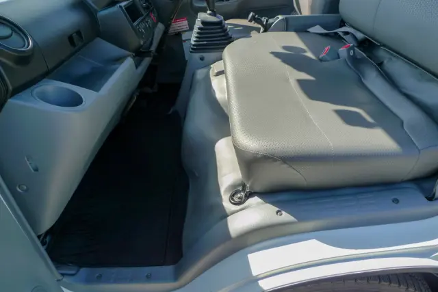 日野 デュトロ TKG-XZU695M(4WD)の写真36