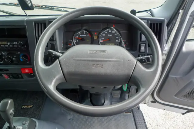 マツダ タイタン TKG-LMR85N(2WD)の写真32