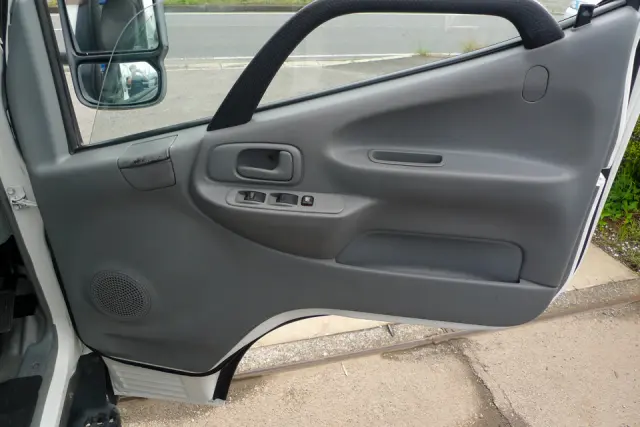 トヨタ ダイナ TKG-XZU650  車台(2WD)の写真35