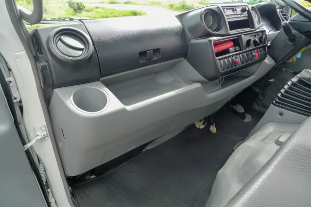 トヨタ ダイナ TKG-XZU650  車台(2WD)の写真40