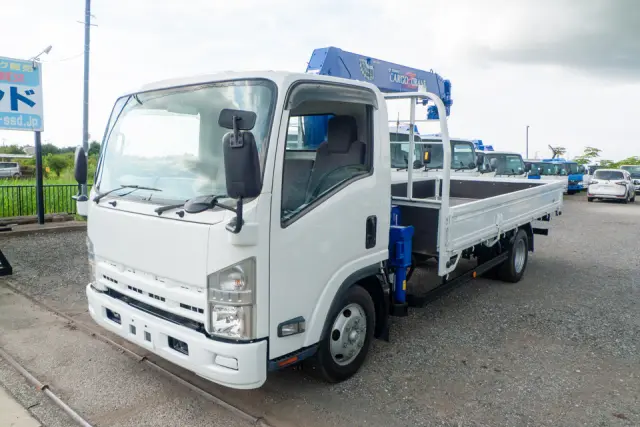 いすゞ エルフ SKG-NPR85AR(2WD)の写真1