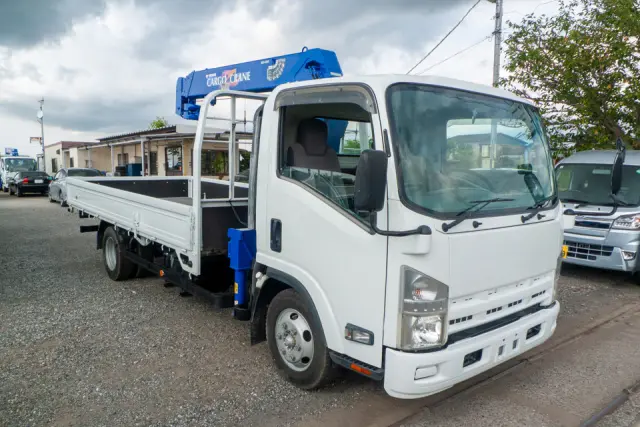 いすゞ エルフ SKG-NPR85AR(2WD)の写真3