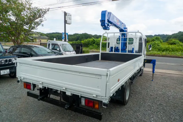 いすゞ エルフ SKG-NPR85AR(2WD)の写真6