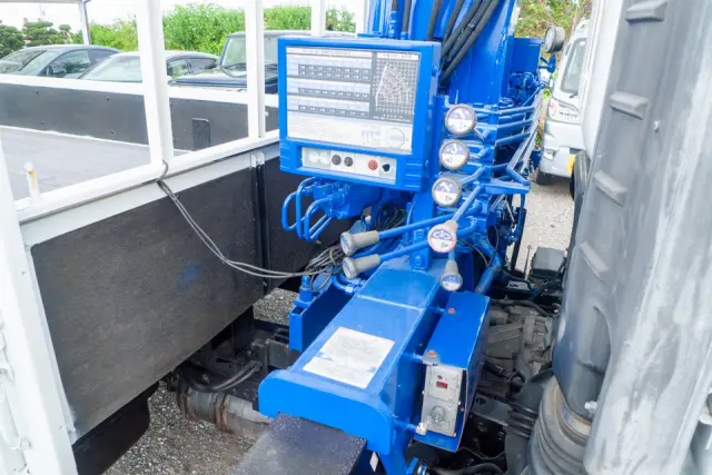 いすゞ エルフ SKG-NPR85AR(2WD)の写真15