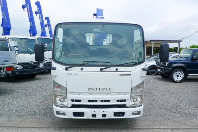 いすゞ エルフ TKG-NMR85N(2WD)の写真2