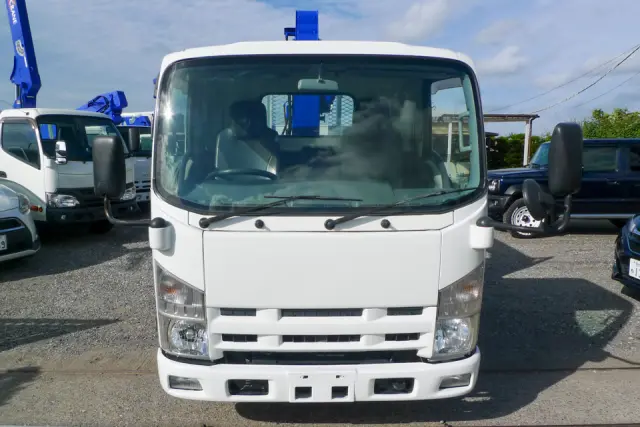 いすゞ エルフ NMR85-7026333(2WD)の写真2