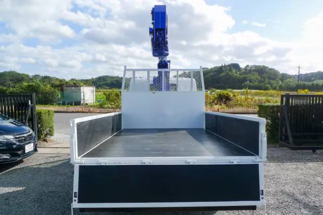 いすゞ エルフ NMR85-7026333(2WD)の写真7