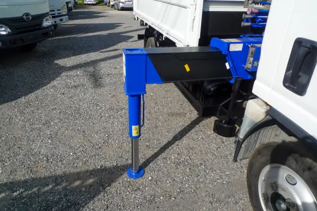 いすゞ エルフ NMR85-7026333(2WD)の写真12