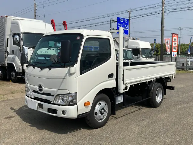 日野 デュトロ 2RG-XZU600E(2WD)の写真1