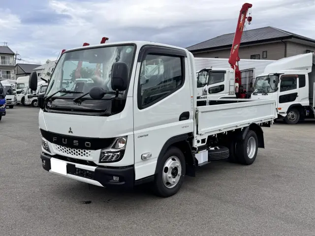 三菱 キャンター 2RG-FBA20(2WD)の写真1