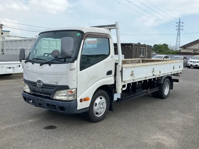 日野 デュトロ SKG-XZU650M(2WD)の写真1