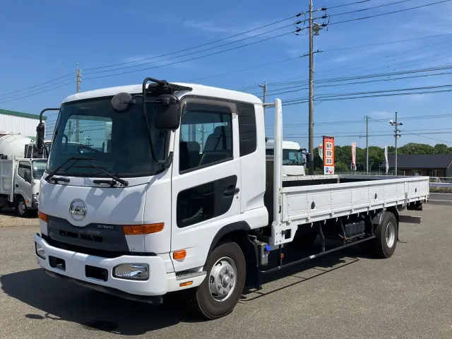 ＵＤ コンドル TKG-MK38L(2WD)の写真1
