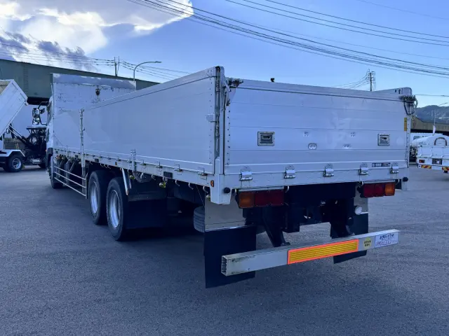 ＵＤ クオン LKG-CD5ZA(6x2)の写真4