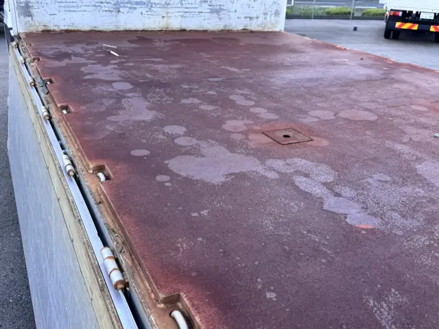 ＵＤ クオン LKG-CD5ZA(6x2)の写真9