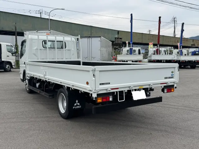 三菱 キャンター 2RG-FEB50(2WD)の写真4