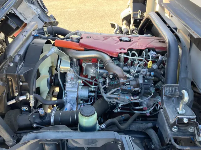 トヨタ ダイナ 2RG-XZU710(2WD)の写真16