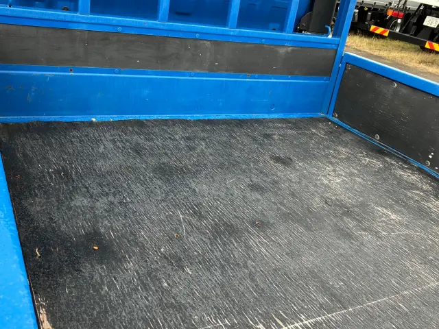 トヨタ ダイナ 2RG-XZC710(2WD)の写真8