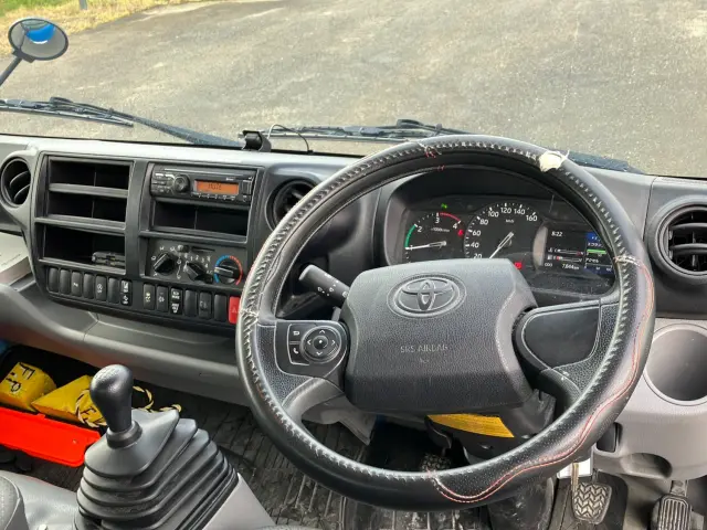 トヨタ ダイナ 2RG-XZC710(2WD)の写真18