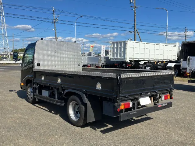 日野 デュトロ 2RG-XZU645M(2WD)の写真4