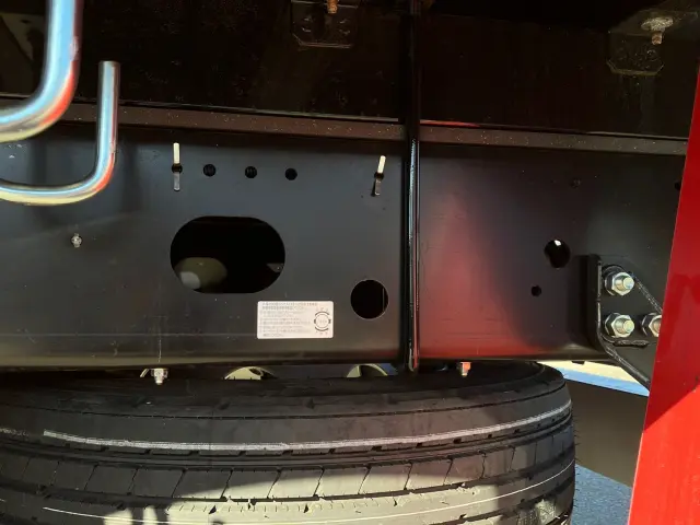 いすゞ フォワード 2RG-FTR90V4(2WD)の写真12