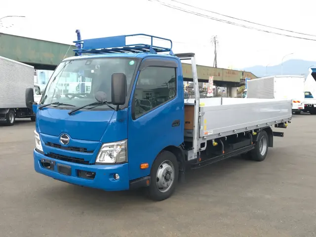 日野 デュトロ 2RG-XZU722M(2WD)の写真1