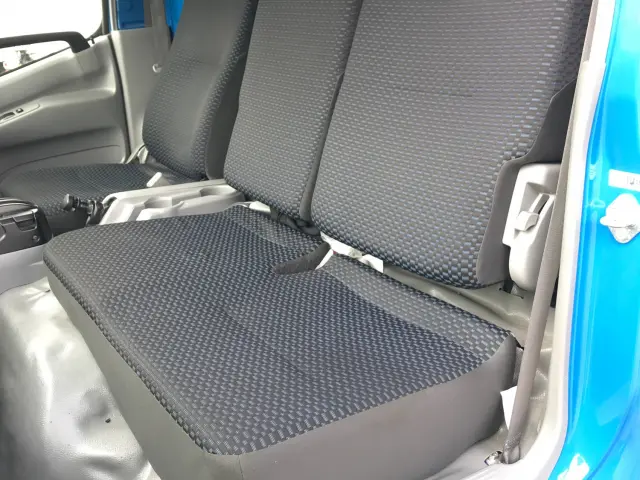 日野 デュトロ 2RG-XZU722M(2WD)の写真18