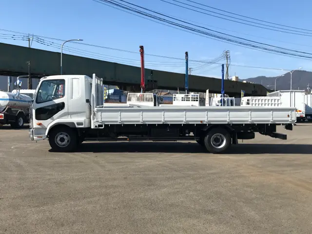 三菱 ファイター 2KG-FK62F(2WD)の写真5