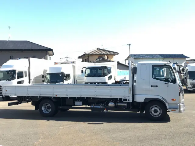 三菱 ファイター 2KG-FK62F(2WD)の写真6