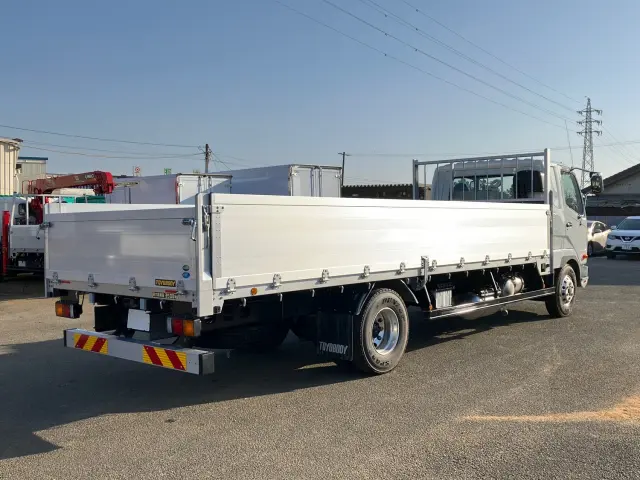 三菱 ファイター 2KG-FK65F(2WD)の写真3