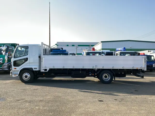 三菱 ファイター 2KG-FK65F(2WD)の写真5