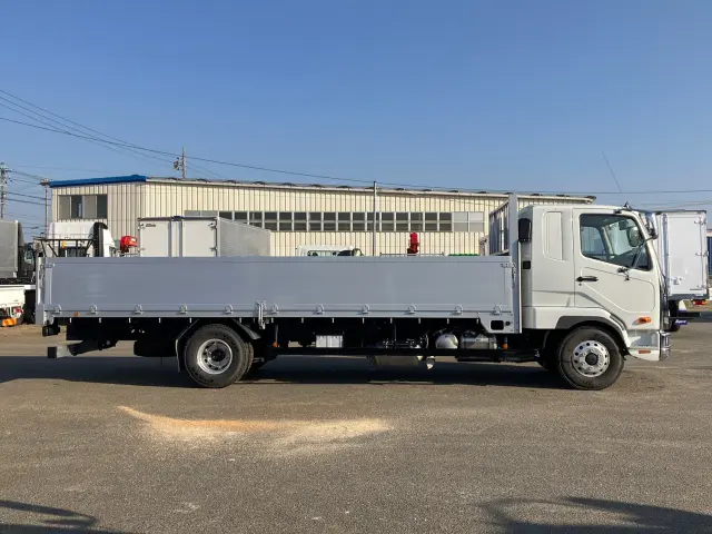 三菱 ファイター 2KG-FK65F(2WD)の写真6