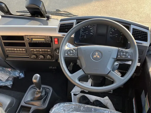 三菱 ファイター 2KG-FK65F(2WD)の写真19