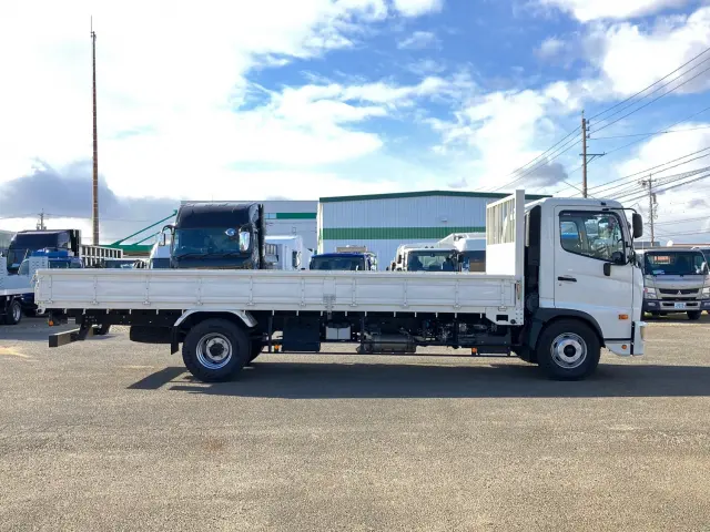 日野 レンジャー 2KG-FC2ABA(2WD)の写真6