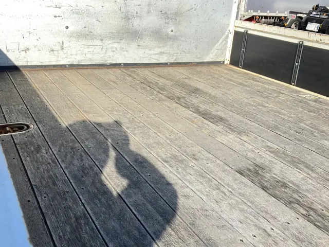 日野 レンジャー 2KG-FC2ABA(2WD)の写真9